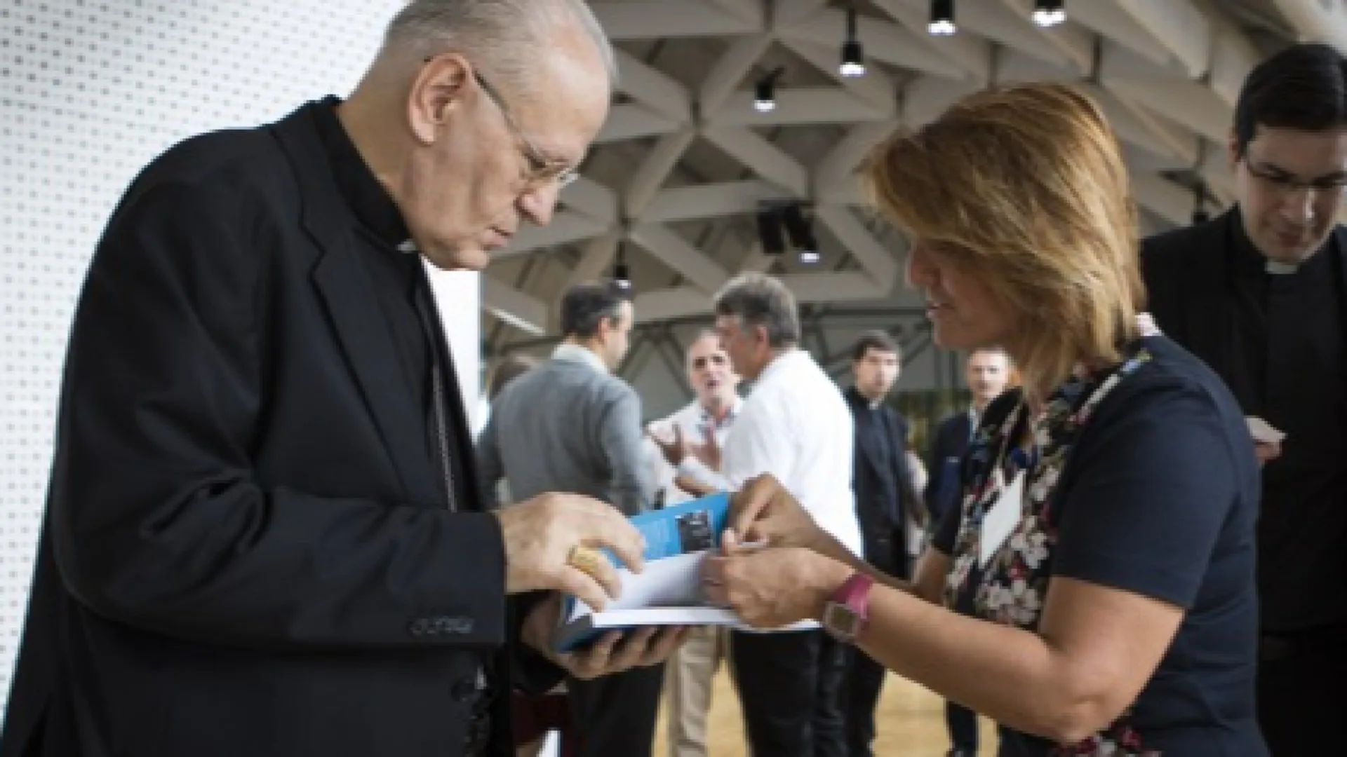 Első könyvem. Dedikálás