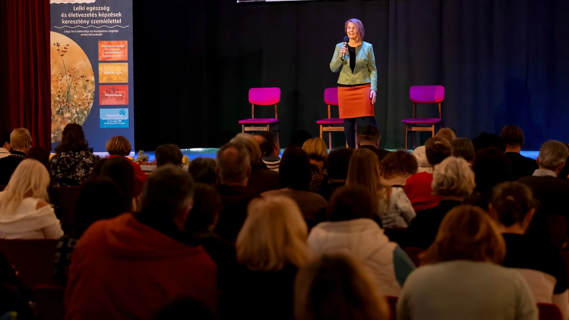 Behálózva Konferencia