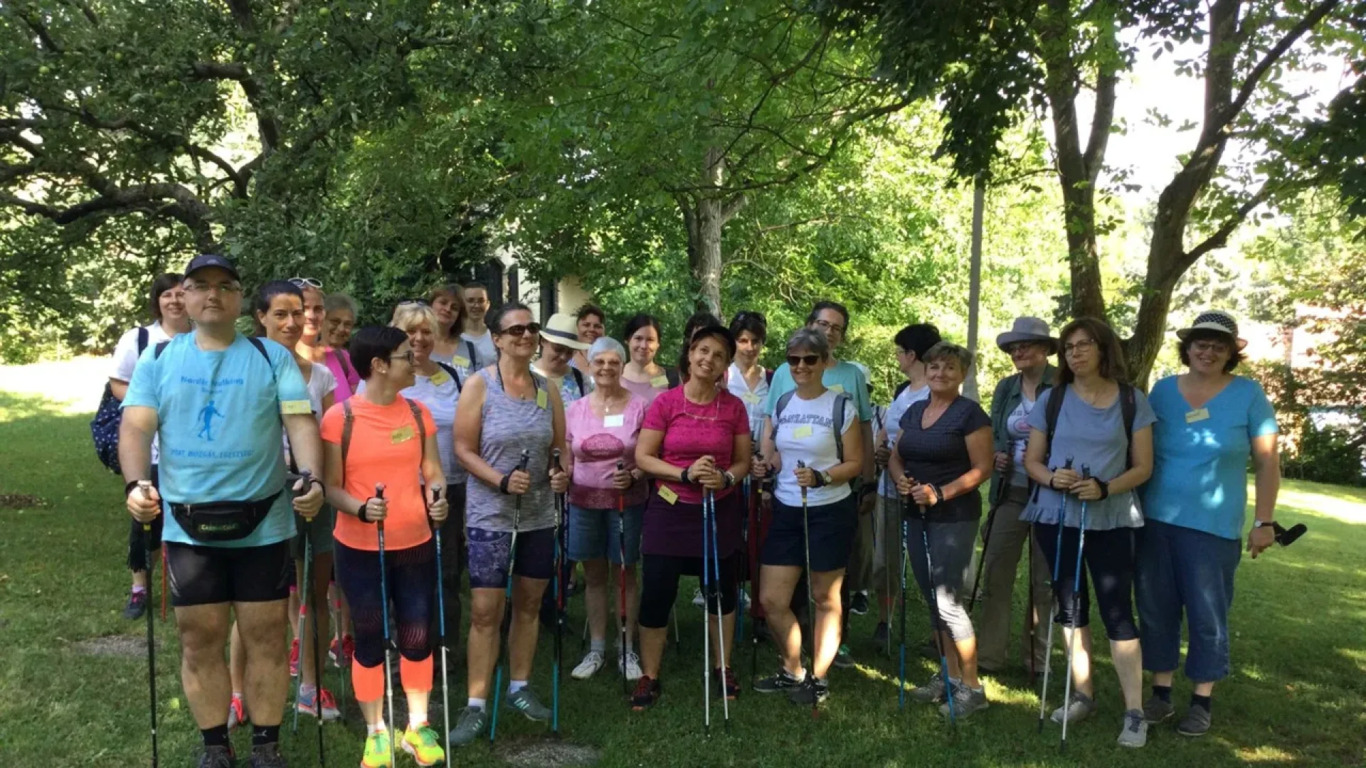 Tahi; LelkesTest közösségben